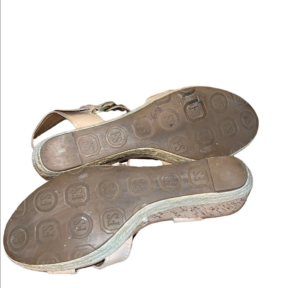 Franco Sarto Wedge Espadrilles. Tan color Size 8 1/2 M - Picture 11 of 13